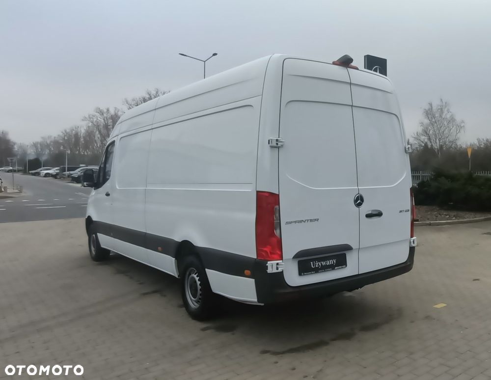 Mercedes-Benz SPRINTER - 5