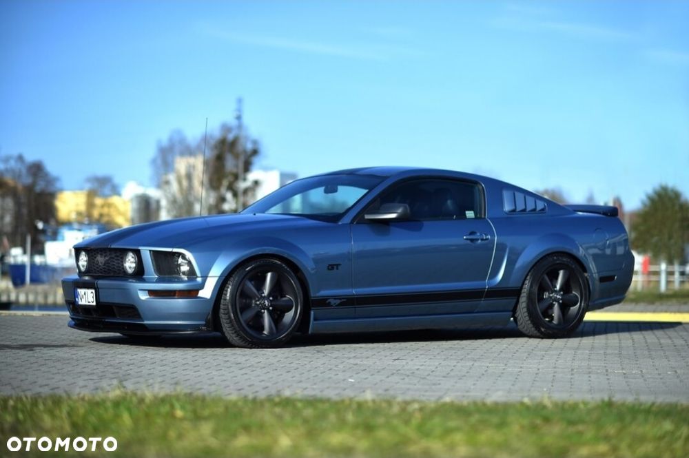Ford Mustang - 6