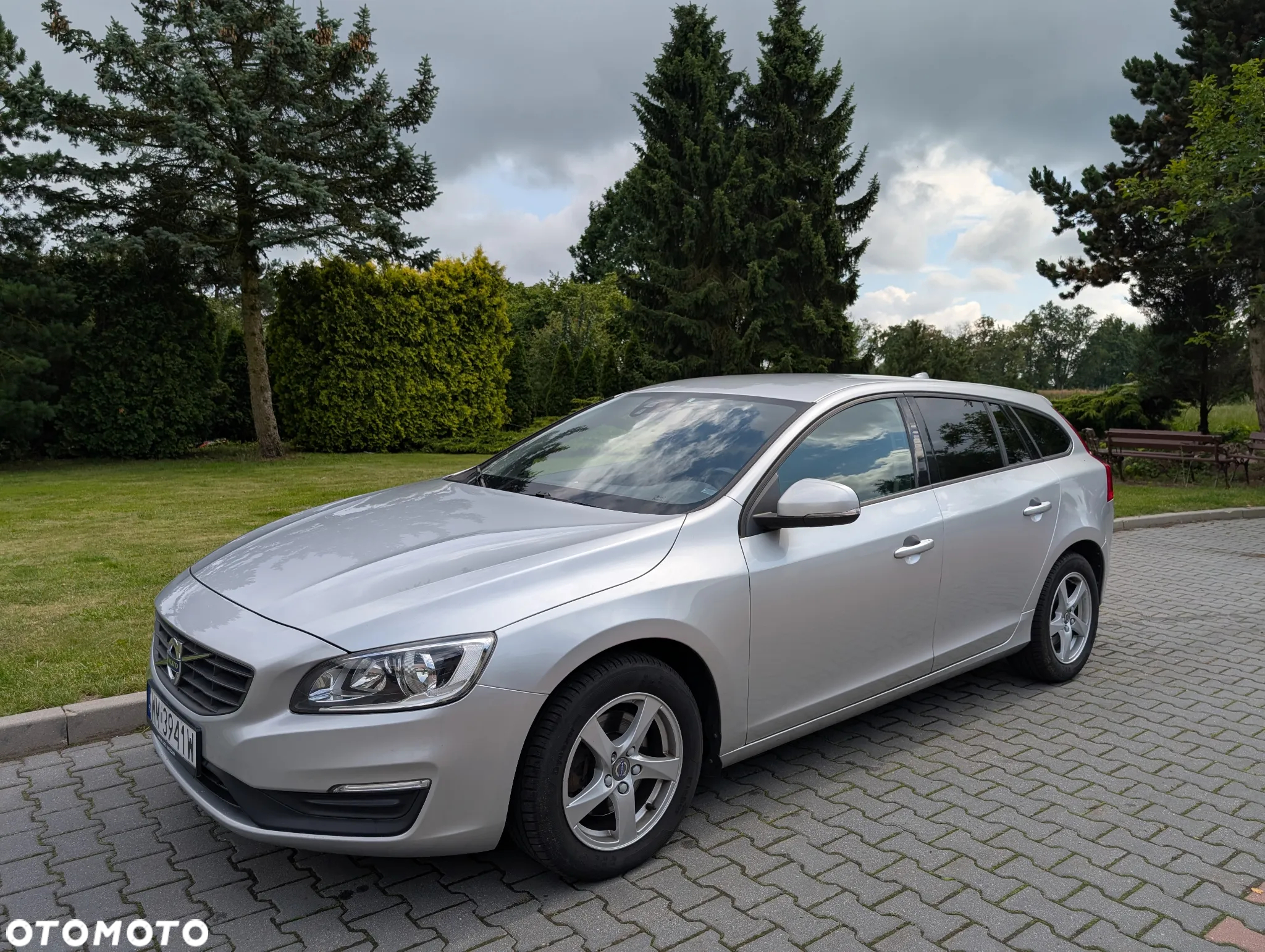 Volvo V60 - 25