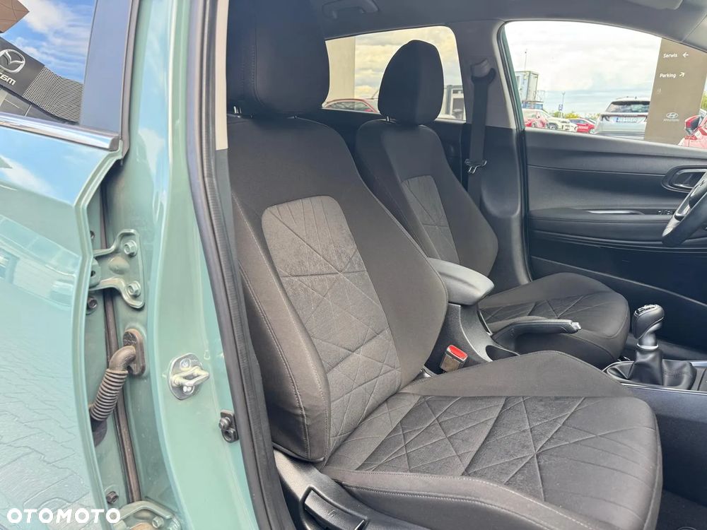 Hyundai Bayon 1.0 T-GDI Executive - 10