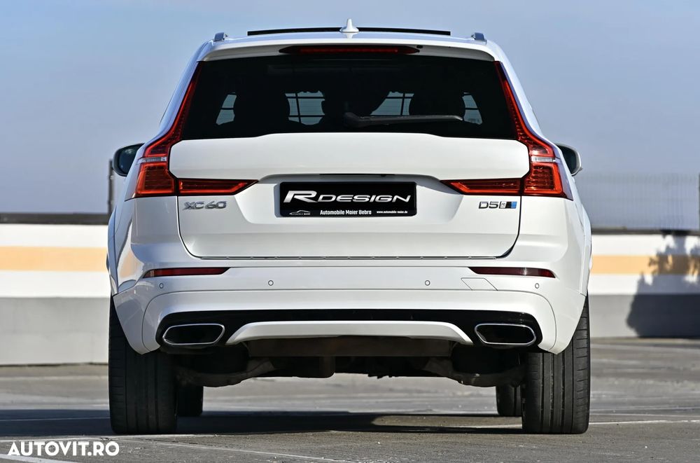 Volvo XC 60 D5 AWD Geartronic RDesign - 29