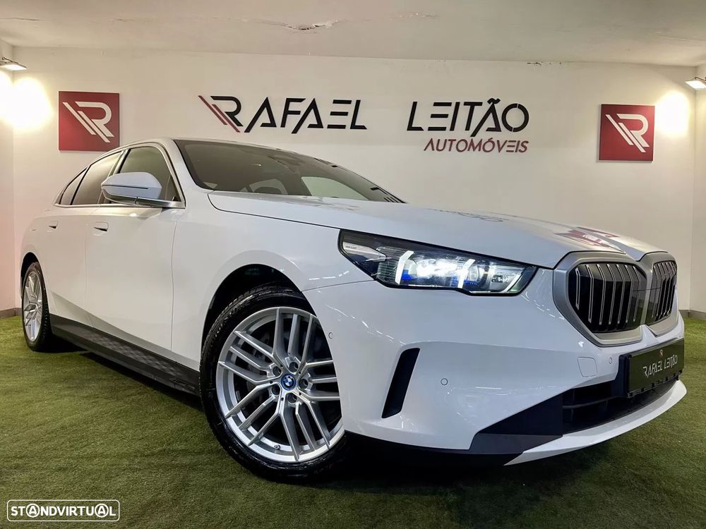 BMW i5 eDrive40 - 6