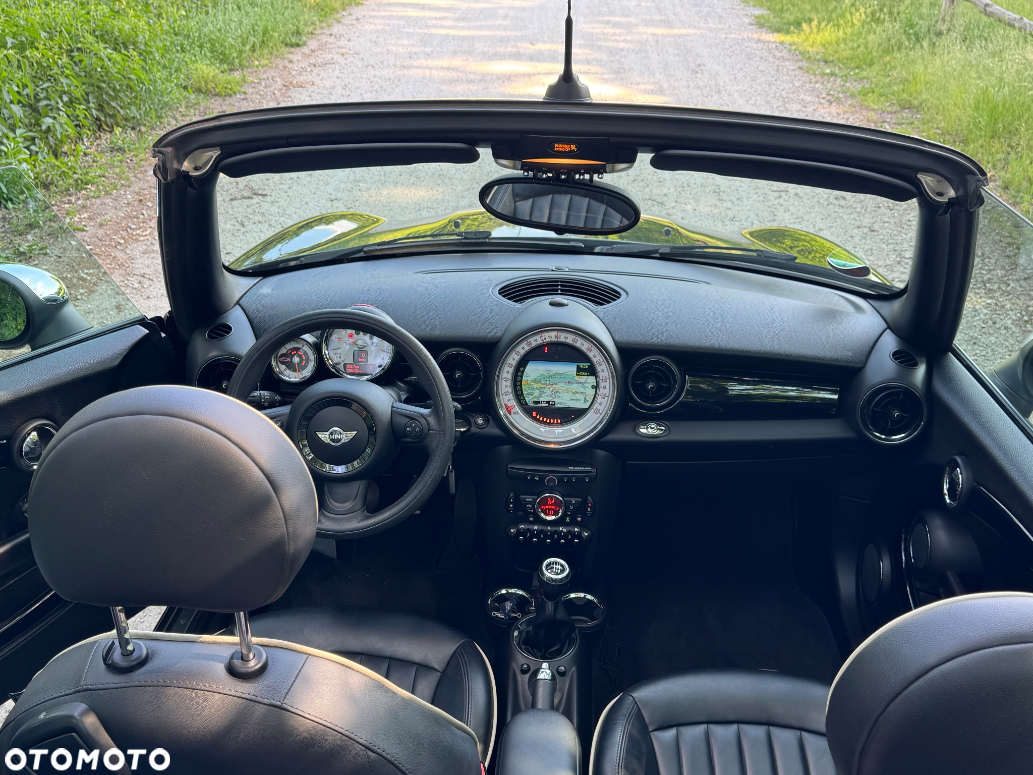 MINI Cooper Cabrio - 18