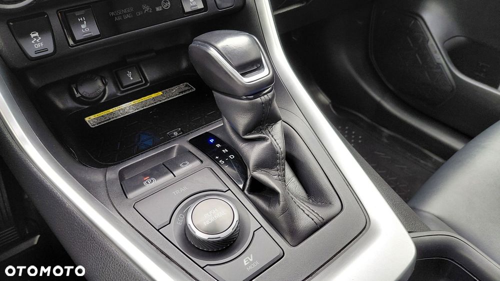 Toyota RAV4 2.5 Hybrid Selection 4x4 - 24