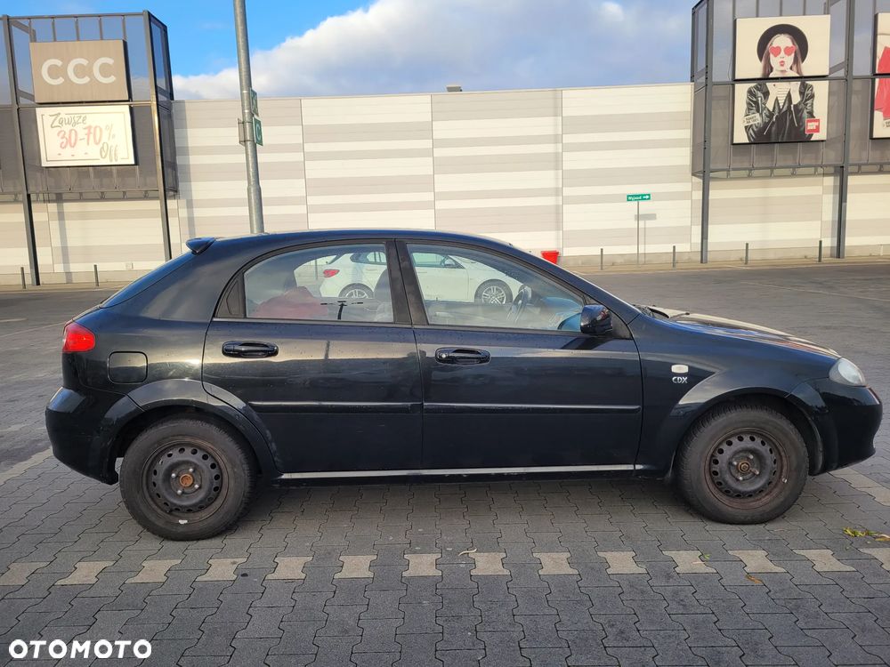 Chevrolet Lacetti 1.8 Platinum - 9