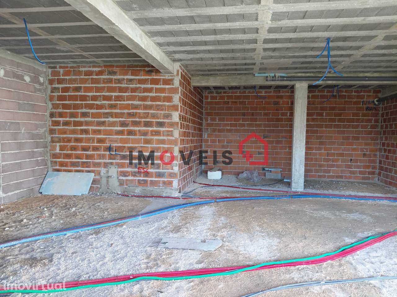 MORADIA GEMINADA T3 NOVA - Grande imagem: 2/18