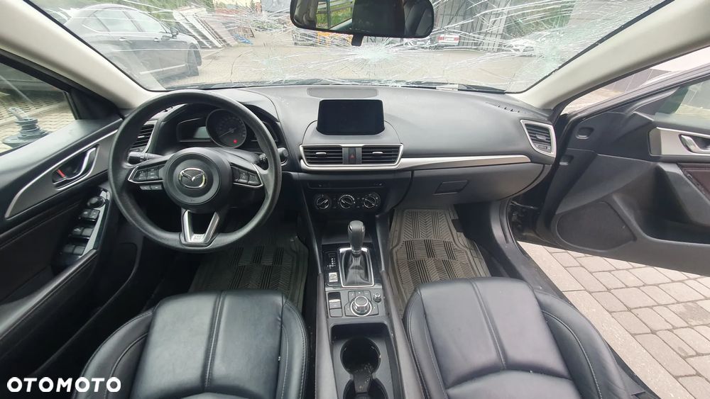 Mazda 3 - 12