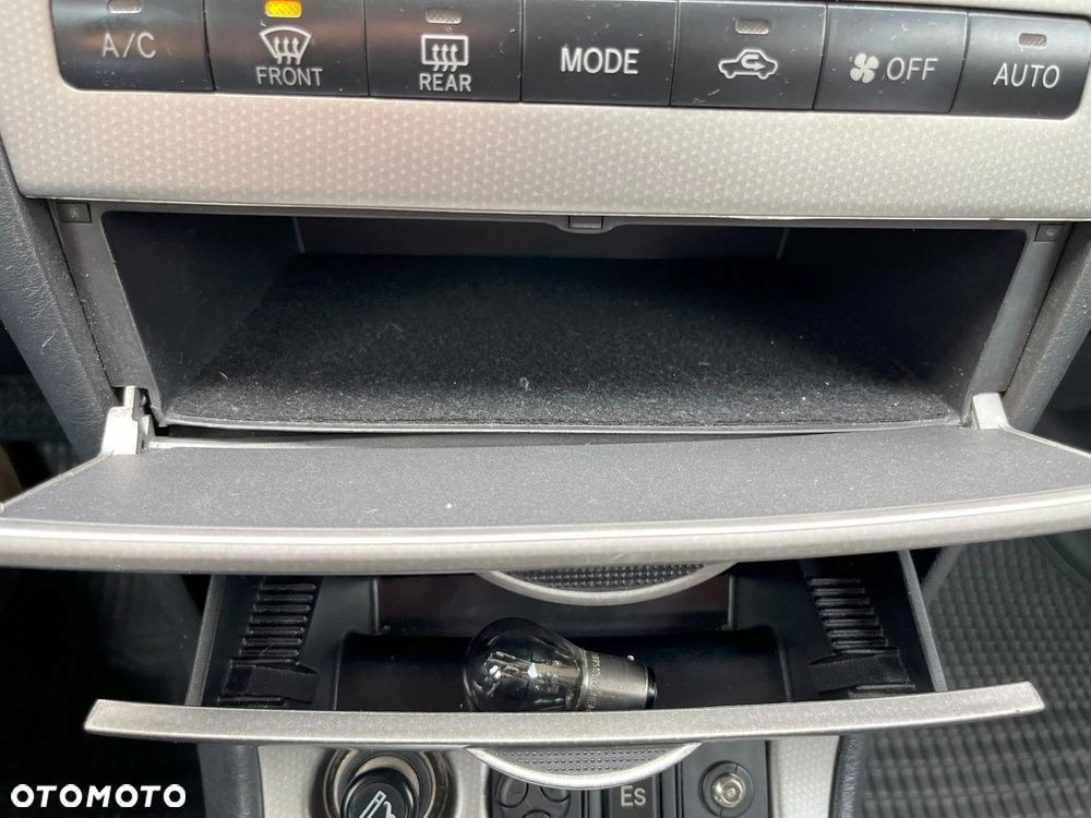 Toyota Corolla 1.4 D-4D Luna MM - 12
