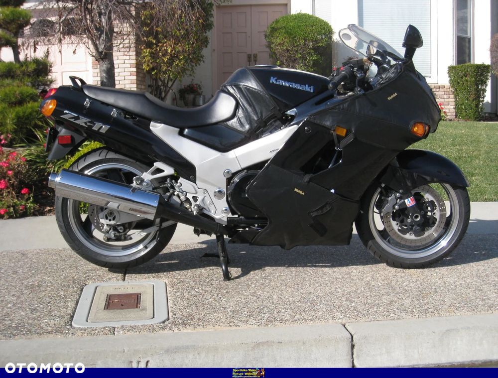 Kawasaki zzr 1100 cały na części silnik lampa czasza lagi stacyjka gaźnik - 1