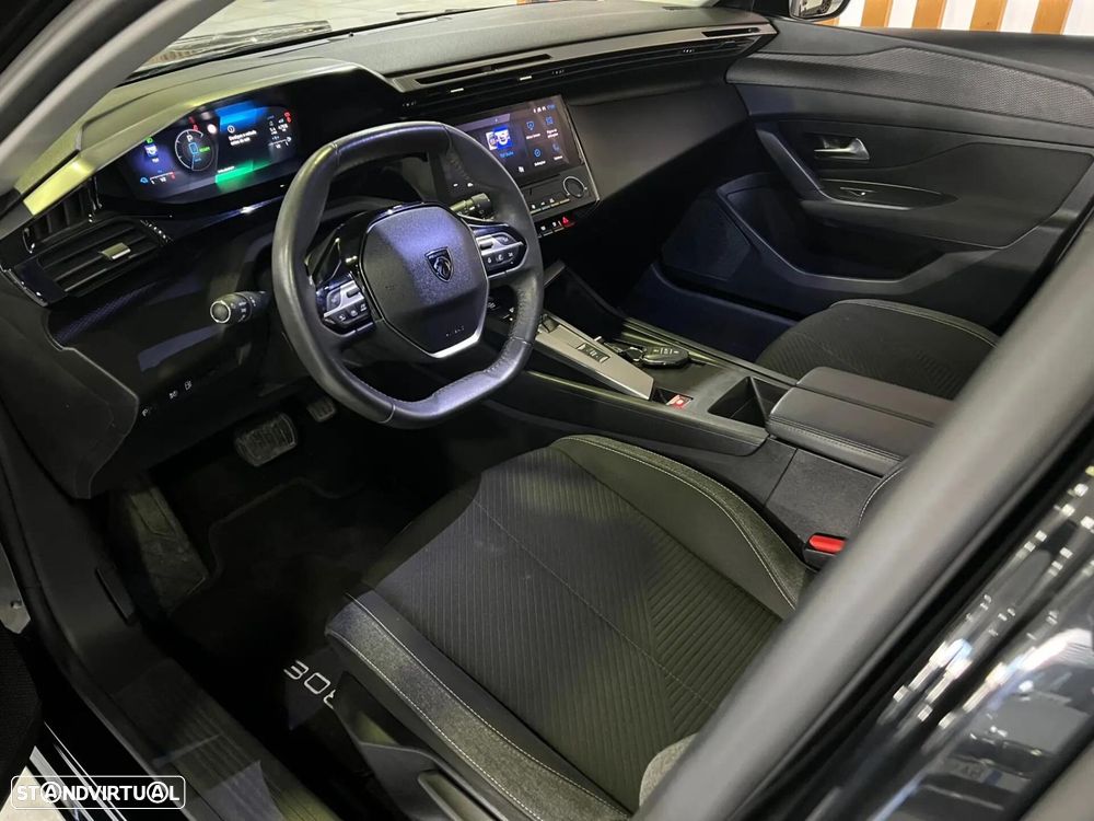 Peugeot 308 SW 1.6 Hybrid Active Pack e-EAT8 - 19