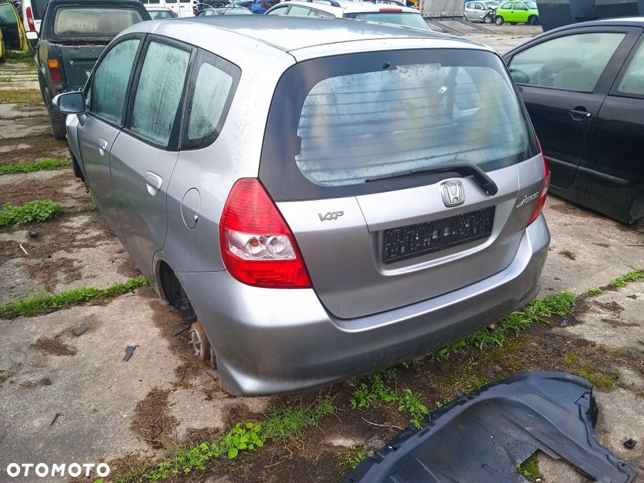Na części Honda Jazz II L13A1 Silnik Skrzynia Maska Zderzak Drzwi Klapa Szyba - 3