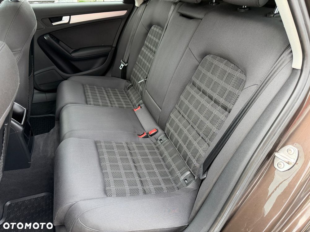 Audi A4 Avant 2.0 TDI DPF Attraction - 20