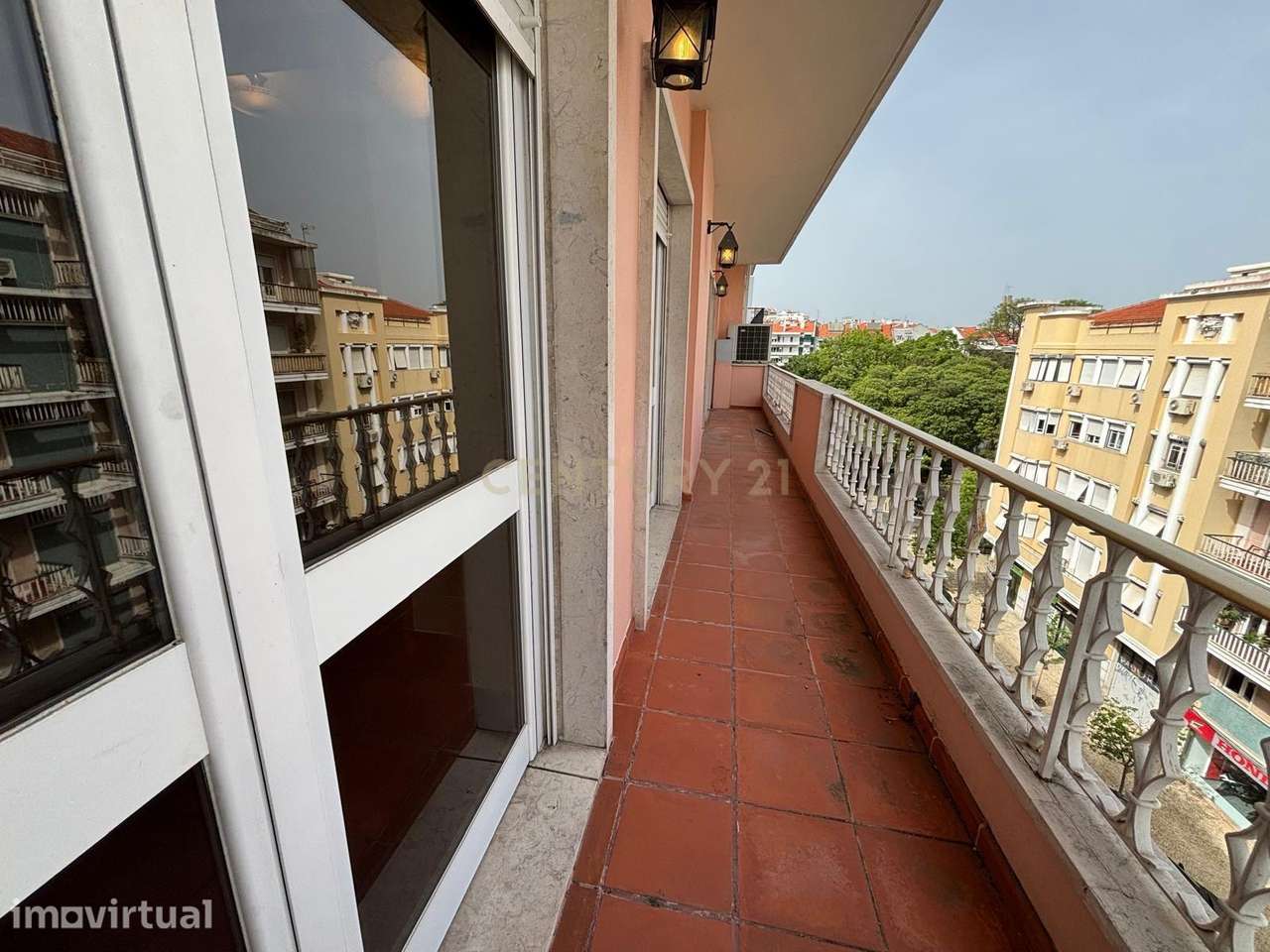 Apartamento T4 com elevador na Rua José Estêvão, Arroios, Lisboa - Grande imagem: 4/28