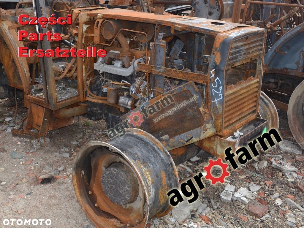 Massey Ferguson 390 części, skrzynia biegów, oś - 1