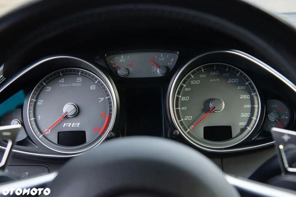 Audi R8 Coupé 4.2 FSI quattro R tronic - 24