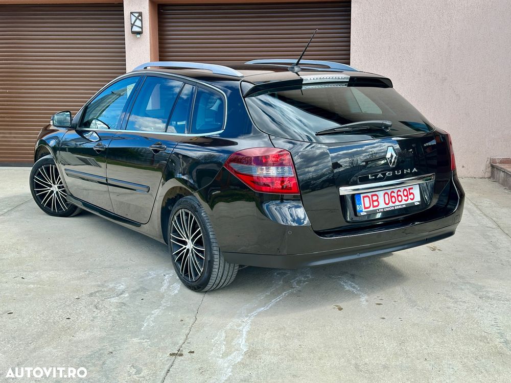 Renault Laguna dCi 110 FAP Paris Business - 6