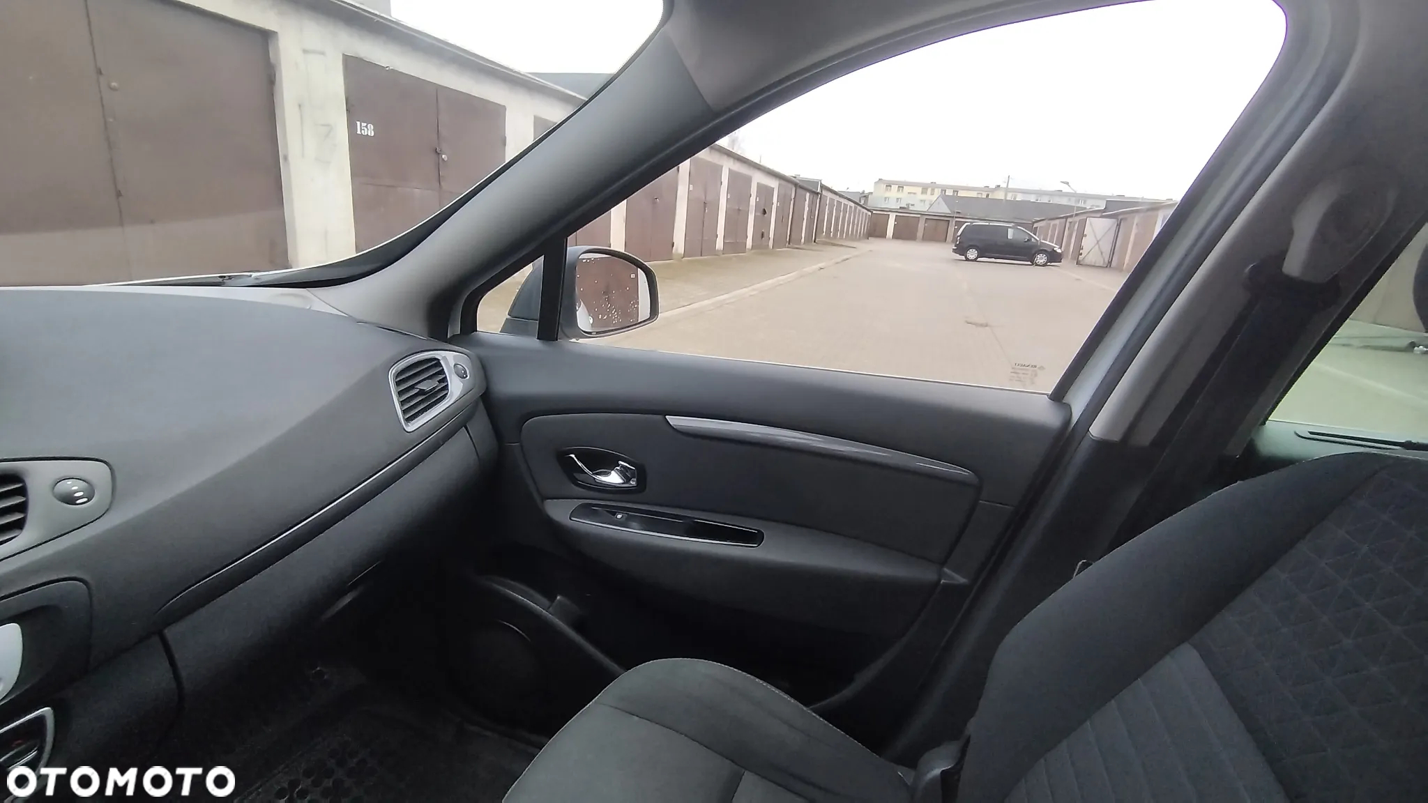 Renault Grand Scenic ENERGY dCi 110 LIMITED - 9