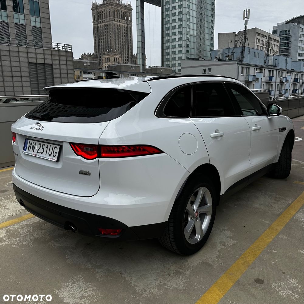 Jaguar F-Pace 2.0 i4P AWD Prestige - 2