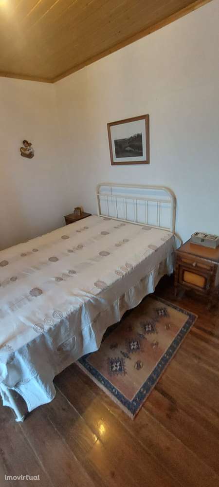 Moradia T3 em banda no campo com lareira - Grande imagem: 3/16