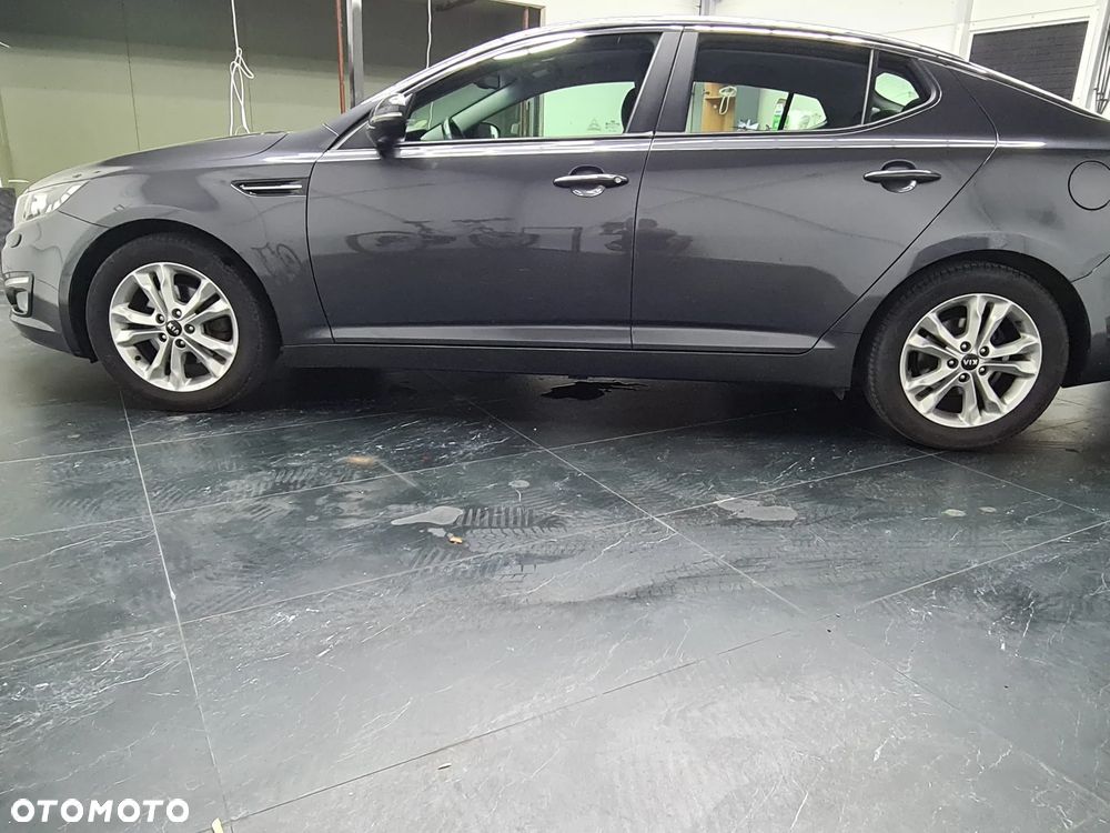 Kia Optima 1.7 CRDI Edition 7 - 17