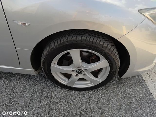 Mazda 6 2.0 Exclusive + - 17