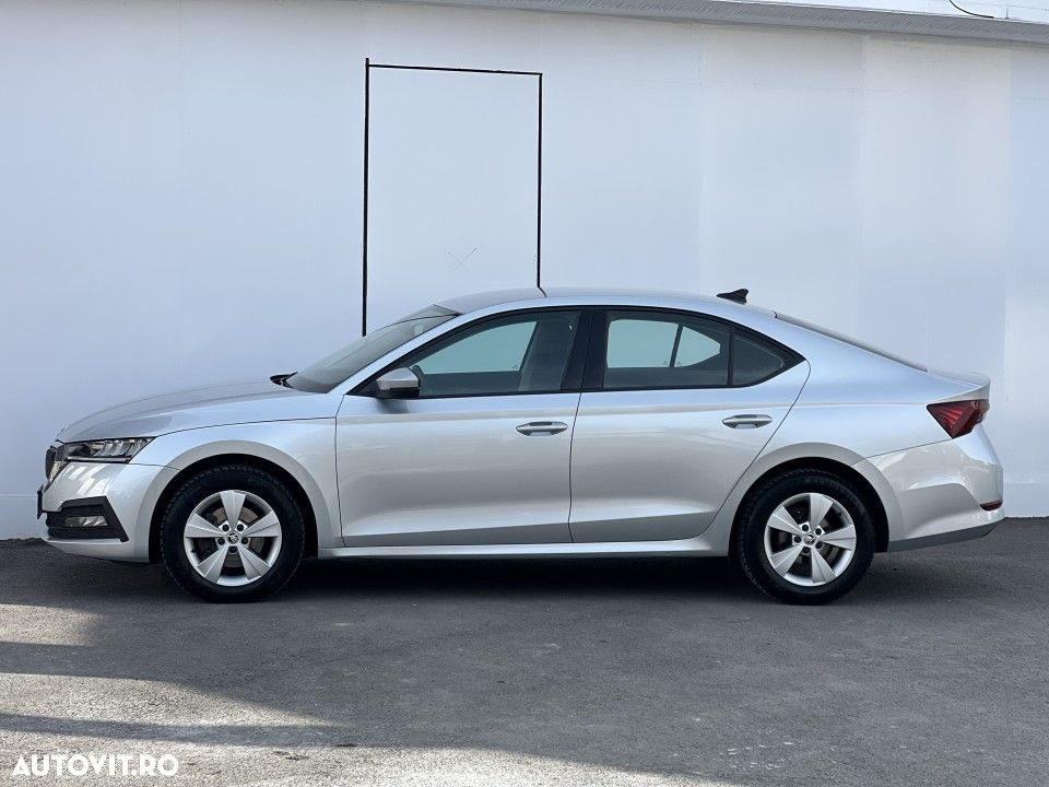 Skoda Octavia - 2