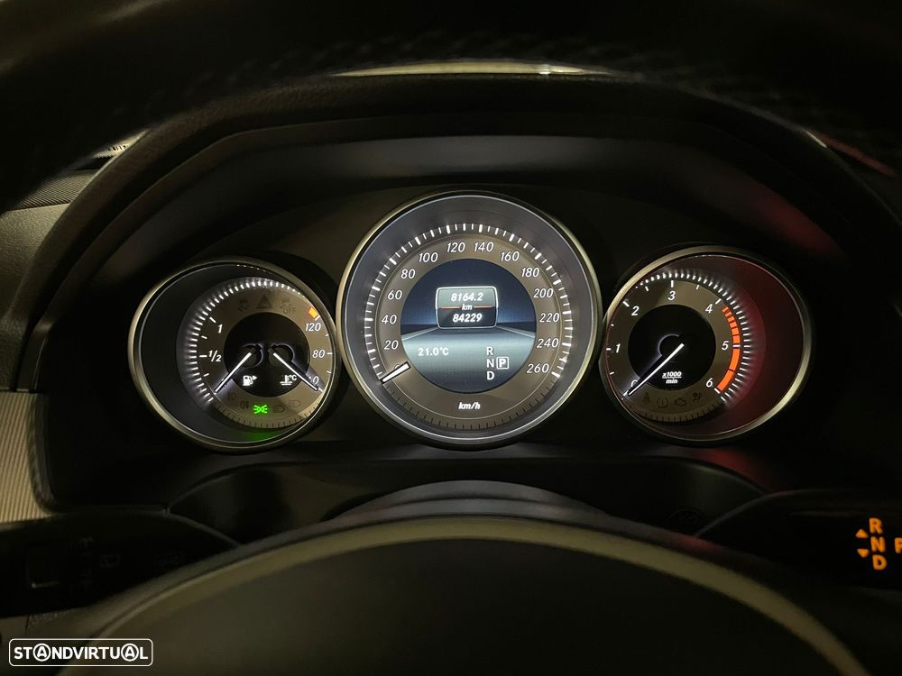 Mercedes-Benz E 220 CDi Elegance BE Auto.140g - 9