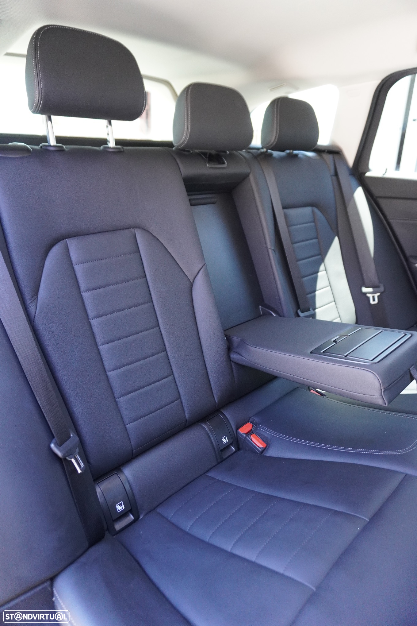 BMW 330 e Touring Line Luxury Auto - 23