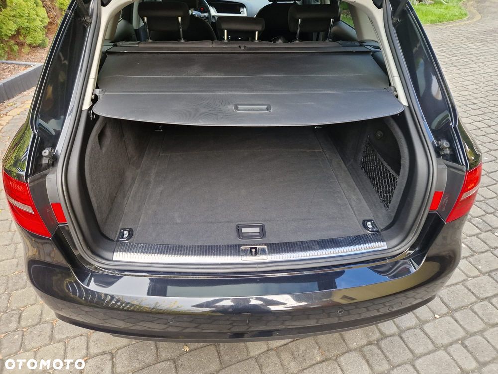 Audi A4 Avant 2.0 TDI DPF multitronic Ambiente - 12