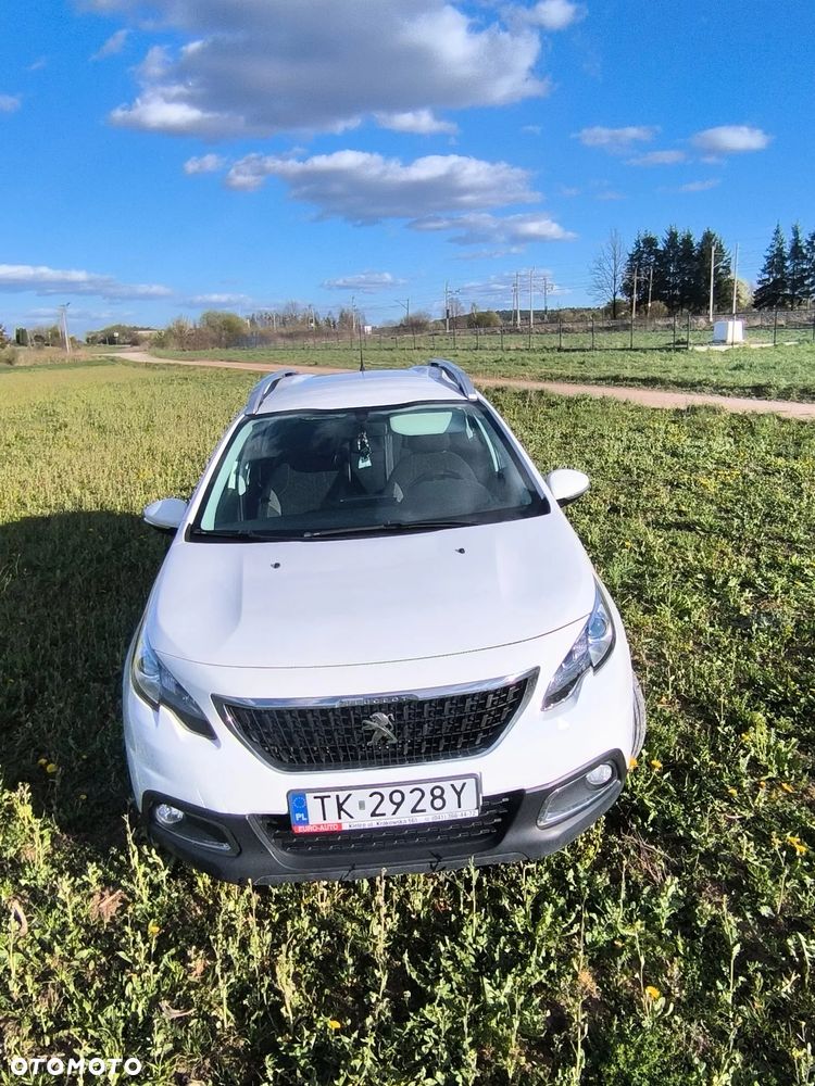 Peugeot 2008 BlueHDi 100 STOP & START Style - 2