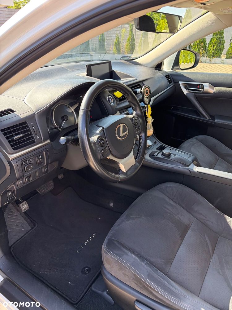 Lexus CT 200h Elegance - 18
