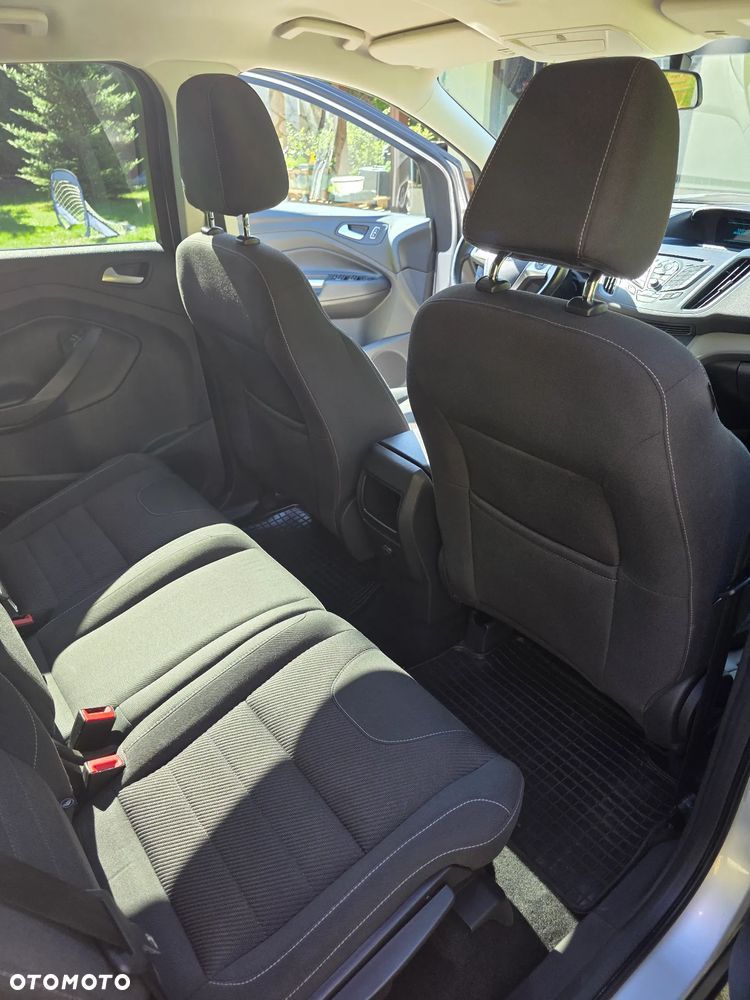 Ford Kuga 2.0 TDCi FWD Trend - 10