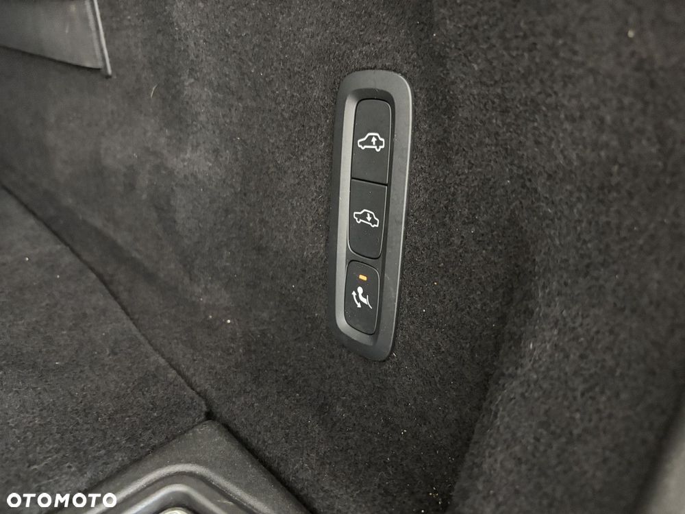 Volvo XC 60 - 28