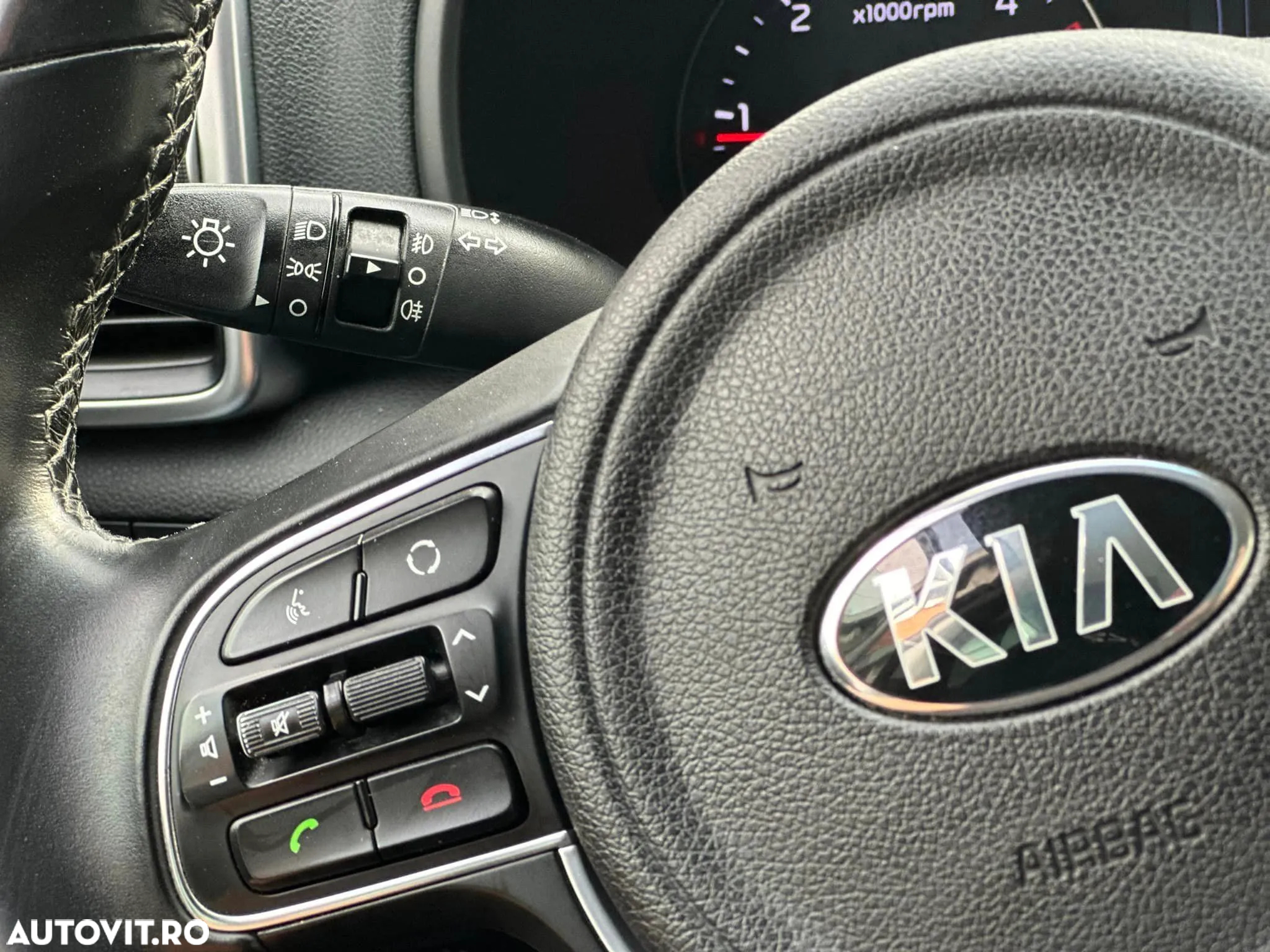 Kia Sportage - 16