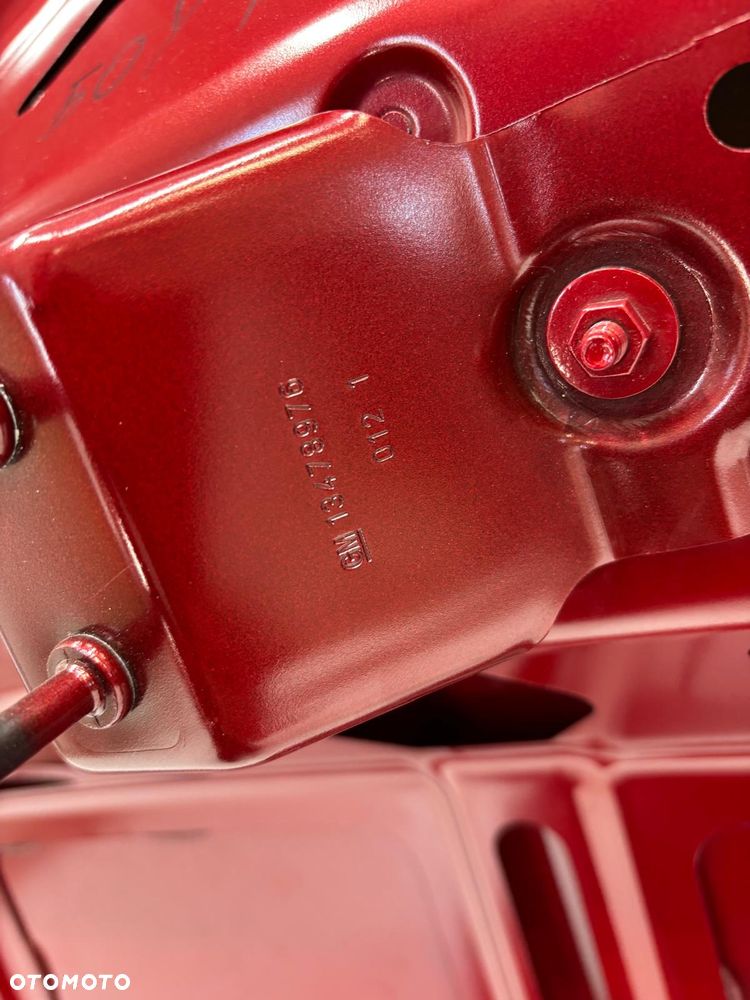 Opel Crossland X Lift Maska 50Y 39226422 - 13