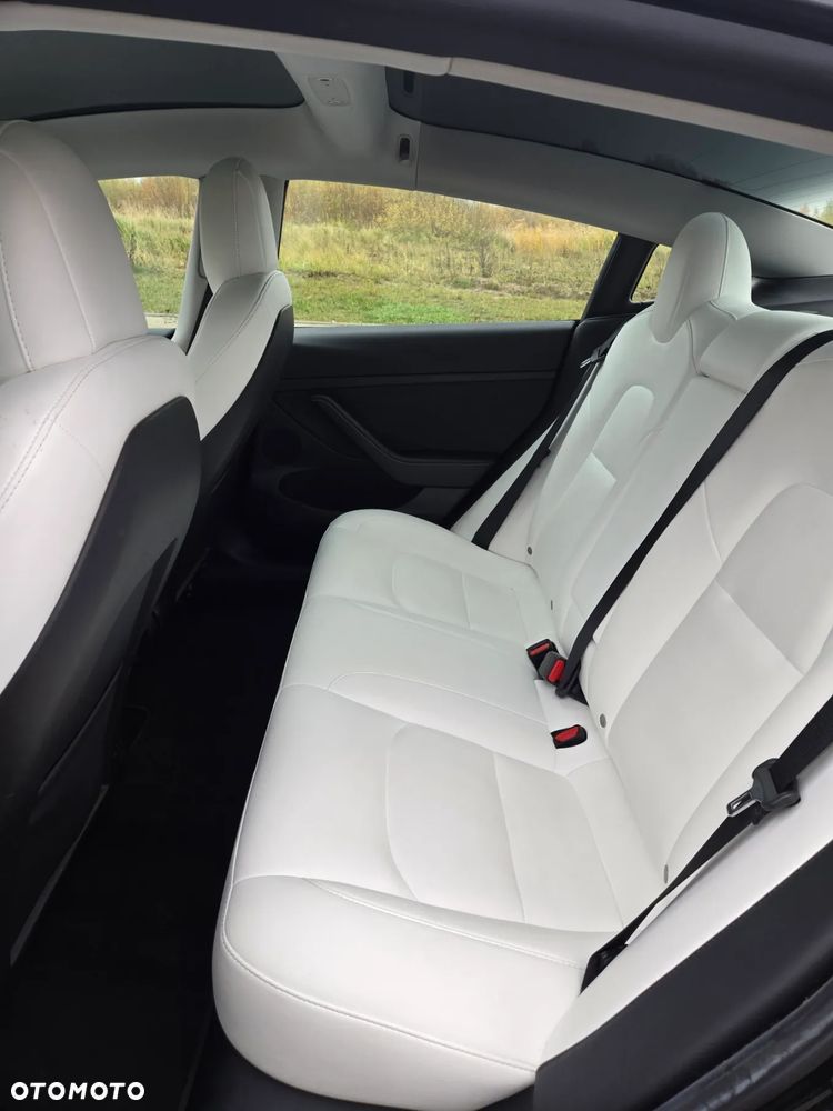 Tesla Model 3 Performance AWD - 9