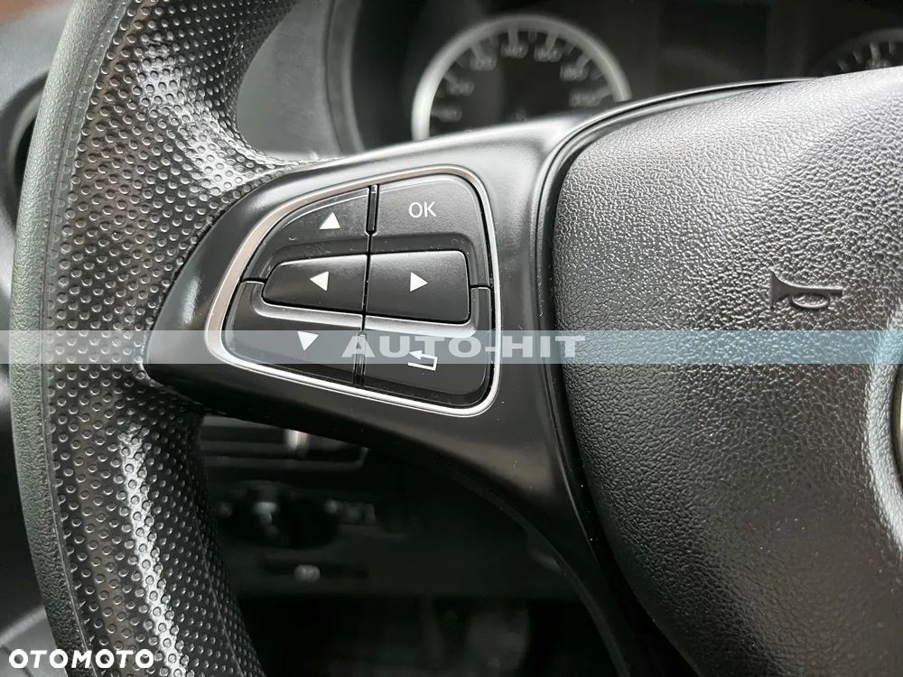 Mercedes-Benz Vito - 25