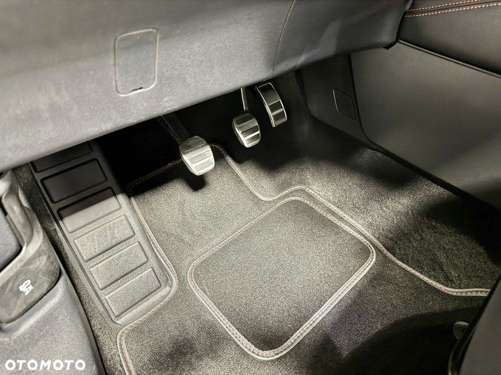 Ford Kuga 1.5 EcoBlue FWD ST-Line - 21