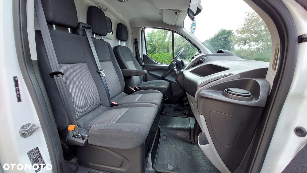 Ford Transit Custom - 16