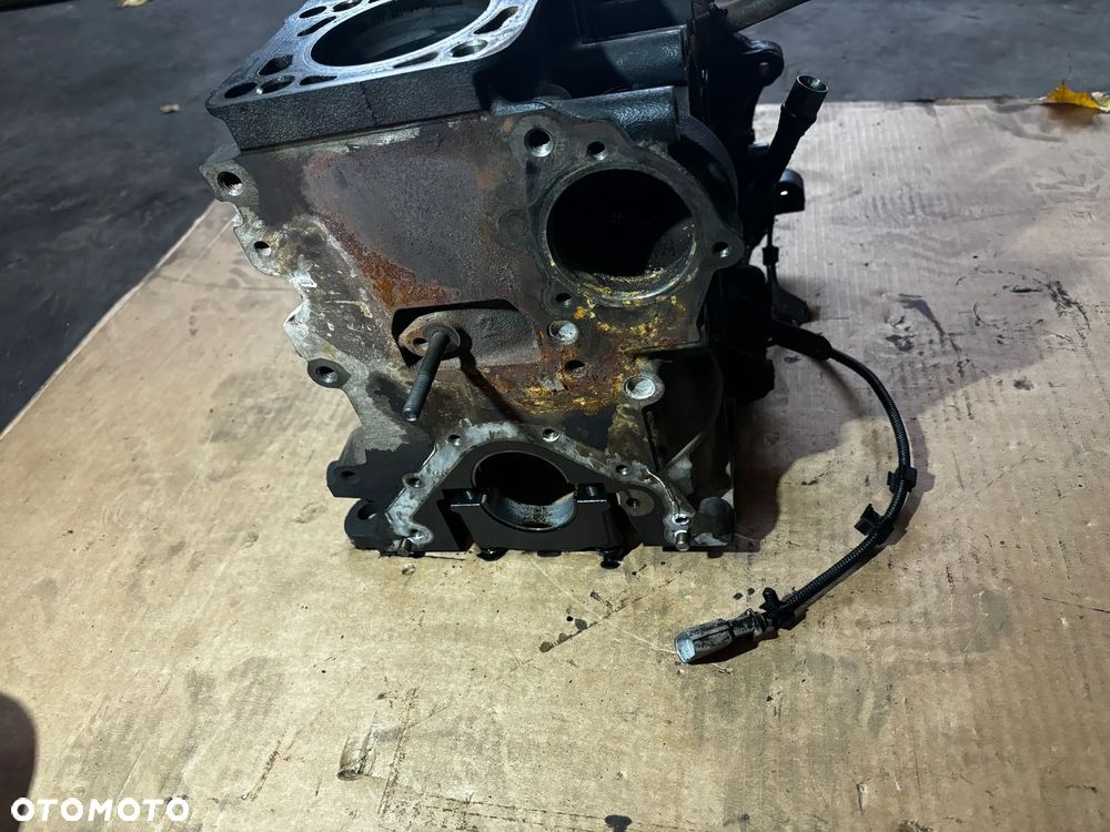 Blok silnika VW, Skoda 1.9tdi - kod silnika AXR - 6