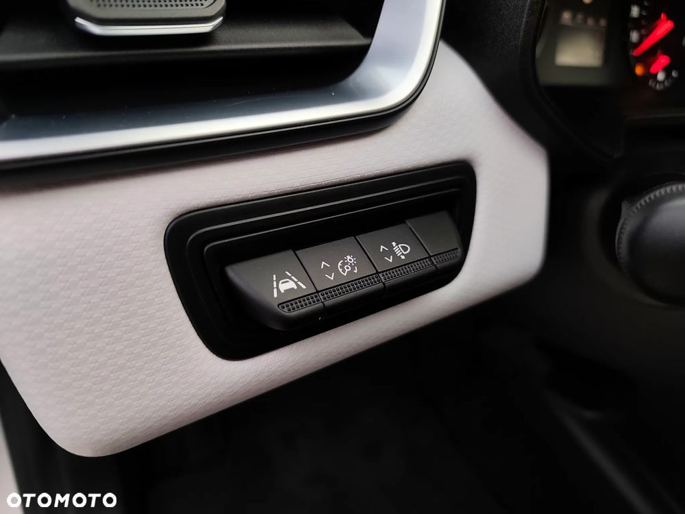 Renault Clio TCe 90 EVOLUTION - 36