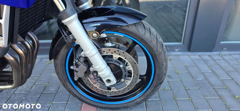 Yamaha FZ6 - 7