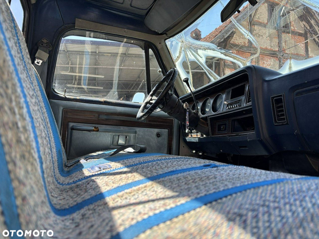 Dodge RAM - 34