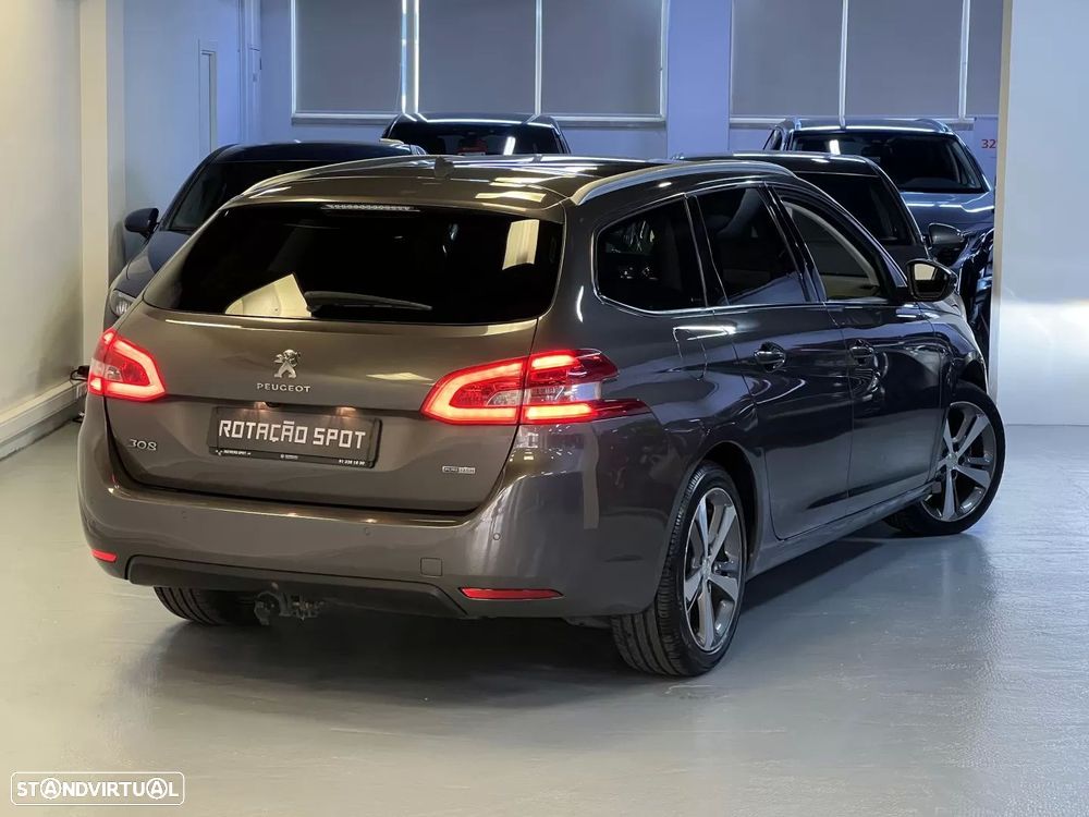 Peugeot 308 SW 1.2 PureTech Allure EAT8 - 4