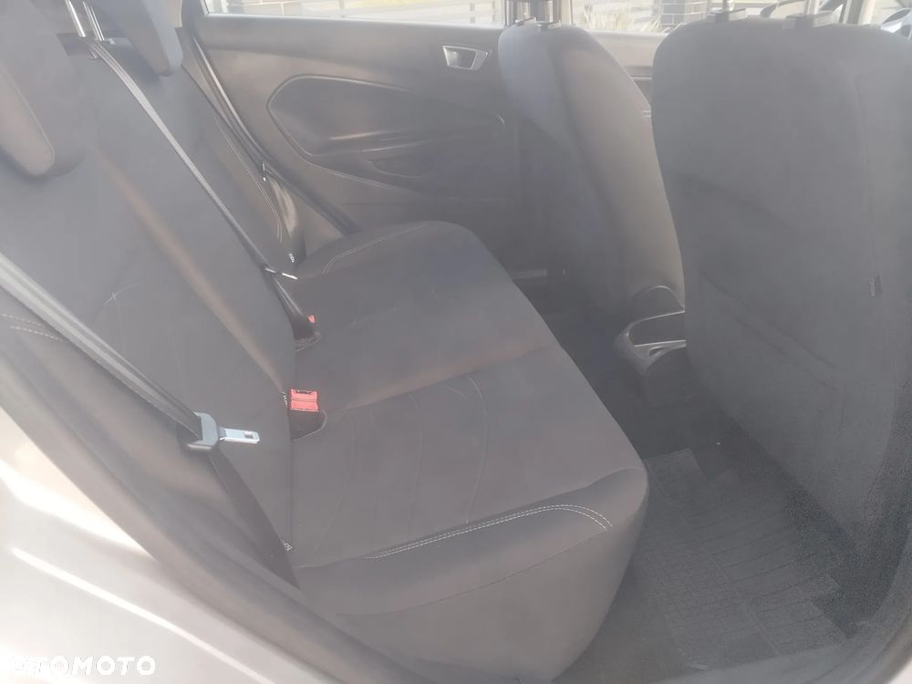 Ford Fiesta 1.25 Trend EU5 - 10