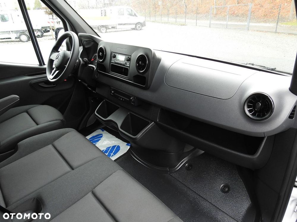 Mercedes-Benz ESPRINTER NOWY ELEKTRYCZNY FURGON AUTOMAT  GWARANCJA  95KM - 38