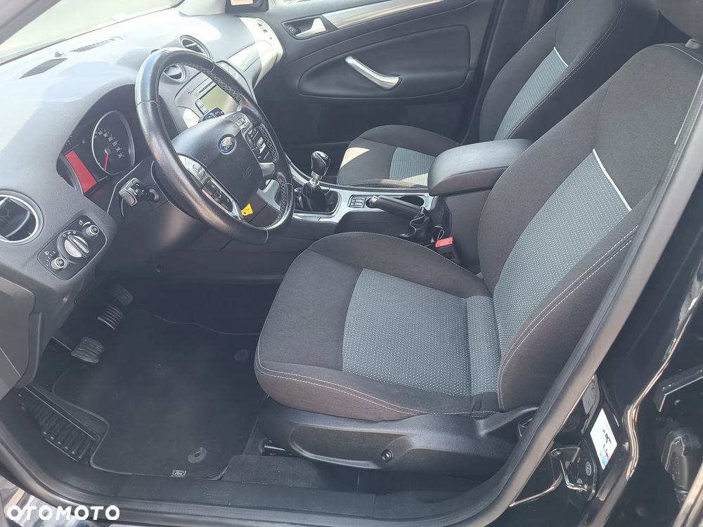 Ford Mondeo 2.0 TDCi Titanium - 10