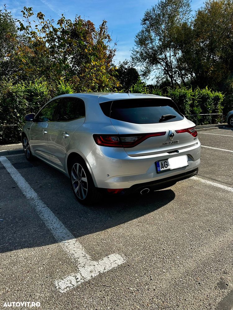 Renault Megane ENERGY dCi 110 EDC BOSE EDITION - 4