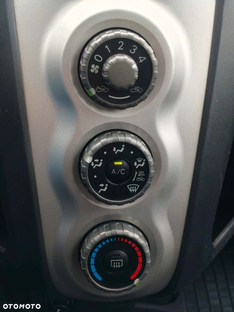 Toyota Yaris 1.3 Luna A/C - 16