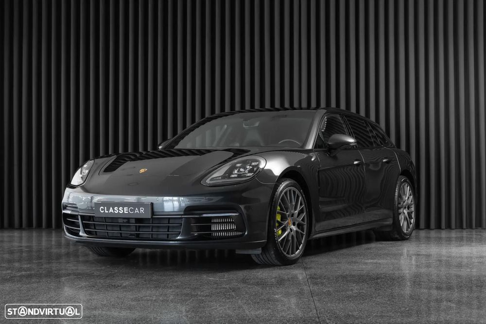 Porsche Panamera Sport Turismo 4 E-Hybrid - 2